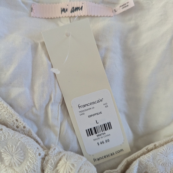 NWT Francesca’s Lacy Puff Sleeve Embroidered Eyelet Crop Top Blouse Boho Girly - Picture 5 of 7